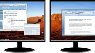 Dual Monitor Taskbar screenshot