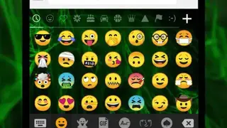 Emoji Keyboard Cute Emoticons screenshot