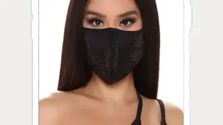 Face mask photo editing screenshot