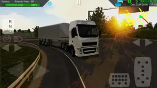 Heavy Truck Simulator screenshot