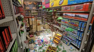 HYPERCHARGE Unboxed screenshot