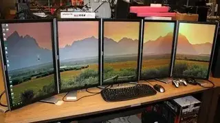 Multi-Monitor Eyefinity screenshot