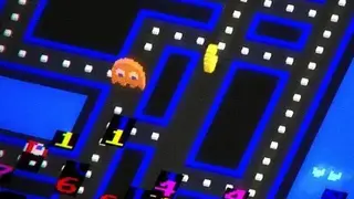 PAC-MAN 256 screenshot