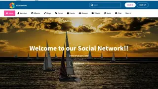 SocialEngine screenshot
