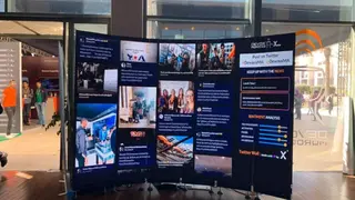 Twitter Wall screenshot